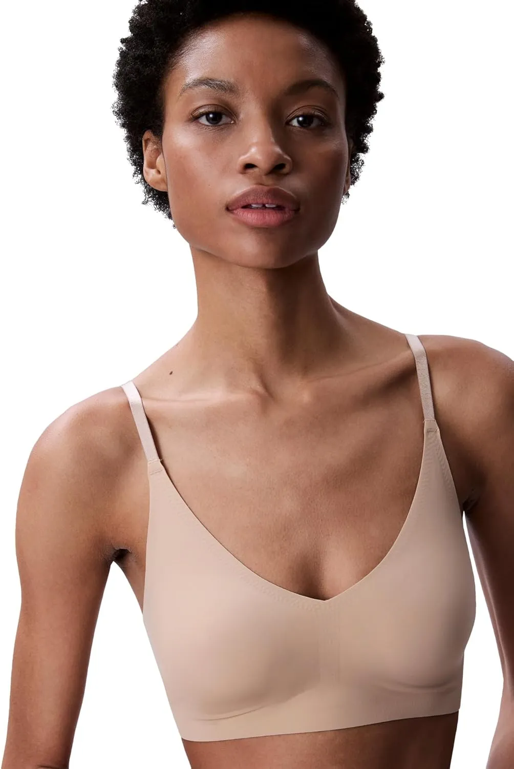 Calvin Klein Women's Invisibles Comfort Seamless Lightly Lined V Neck Bralette Bra