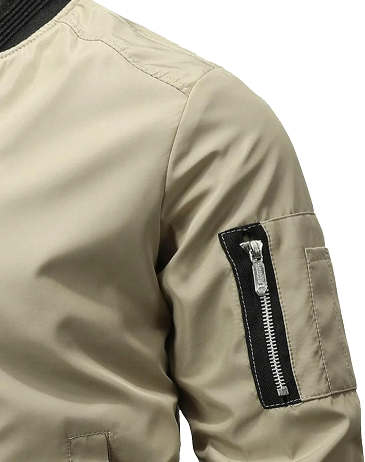 Men's Lightweight Jackets with Pockets Casual Spring Fall Windbreaker Windproof Zip Up Jacket Fashion Coats