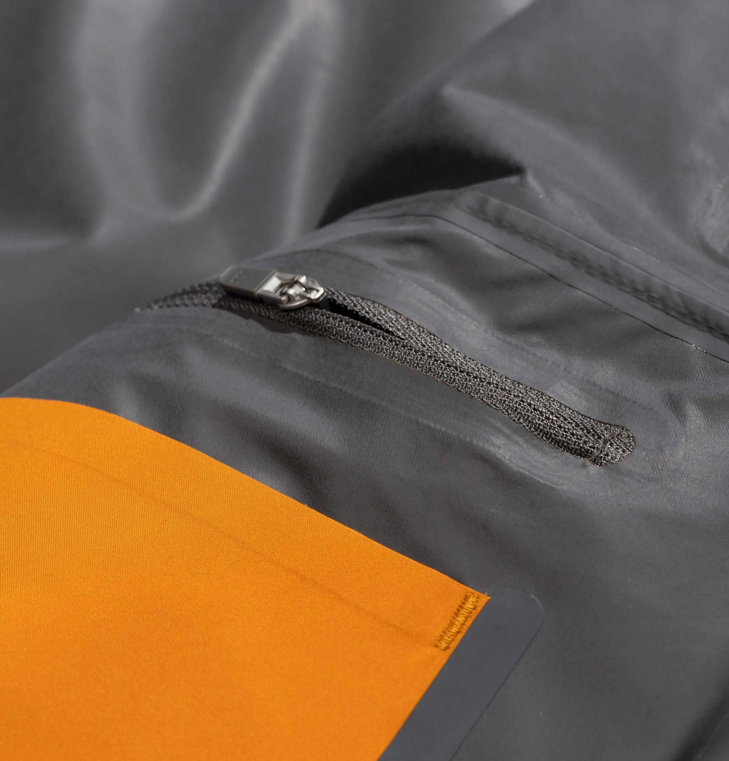 Norse Projects Fyn Shell Gore Tex 2.0 Jacket – Cadmium Orange