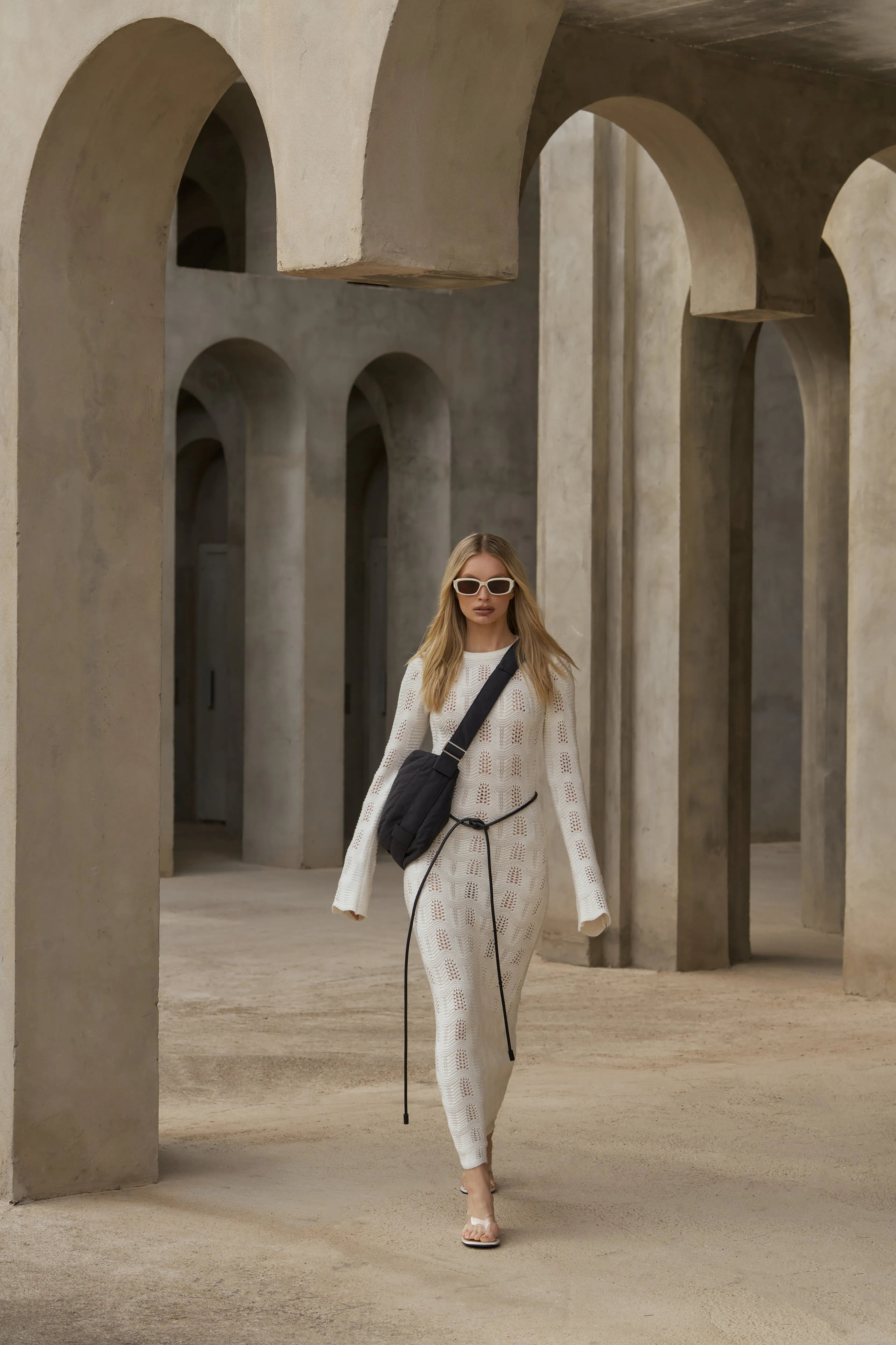 SCALLOP EDGE KNITTED MAXI DRESS - OFF WHITE