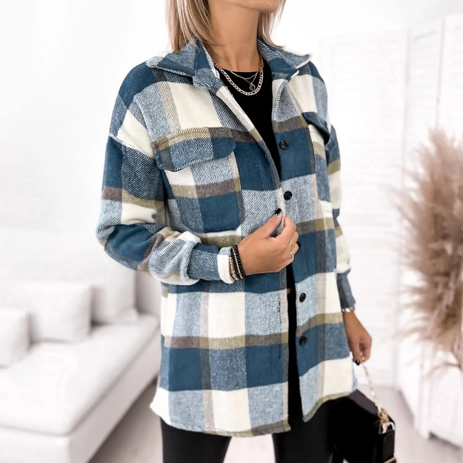 Women Plaid Shacket Jacket Button Down Wool Blend Fall Flannel Jacket Tartan Trench Coat Lapel Collar Loose Outerwear
